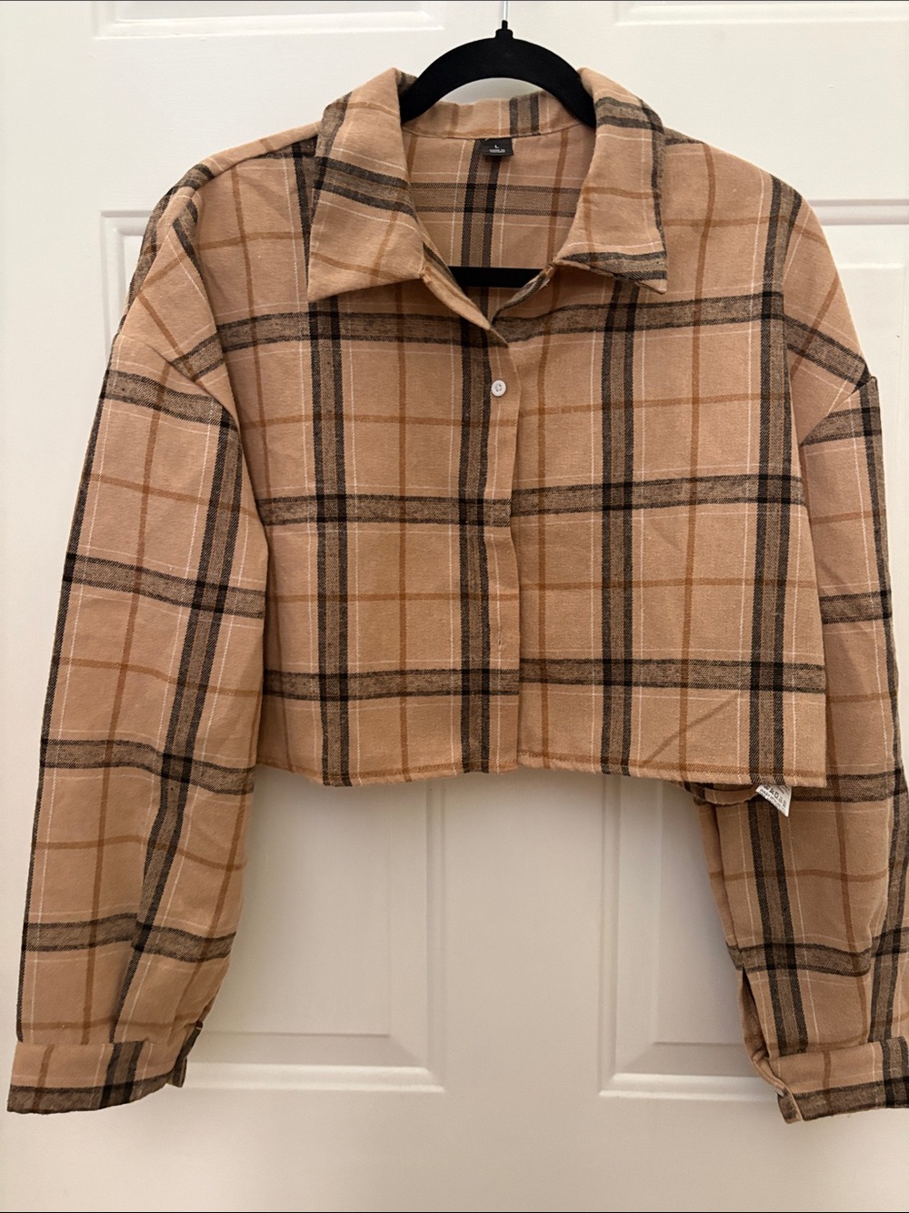 SHEIN Beige Plaid Cropped Button-Down Shirt Jacket